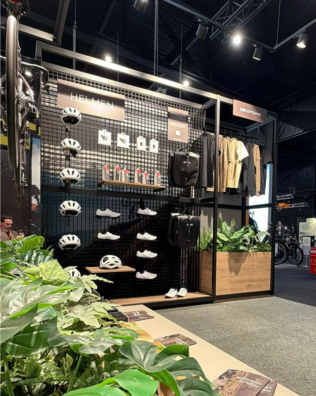 B2B Festival x DECOFRAME